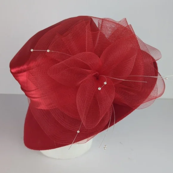 VINTAGE Women's Red Wool Satin Kentuky Derby Easter Church Hat - Picture 2 of 7